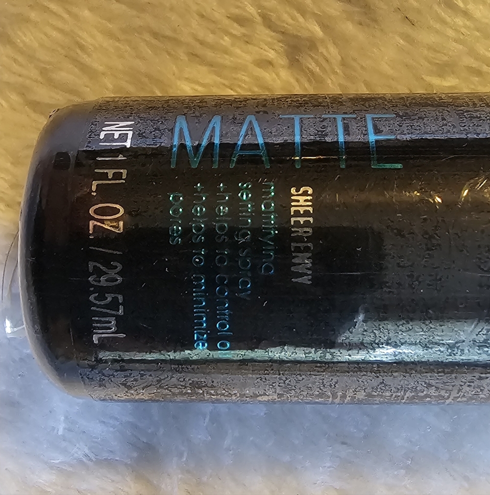 Hard Candy Matte Setting Spray - Picture 3 of 3